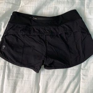 Women’s/kids Ivivva shorts